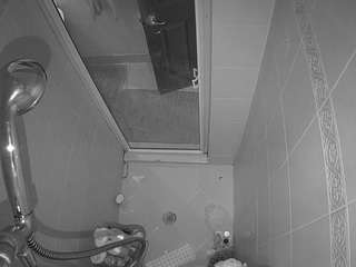 voyeurcam-baileybase-shower — Camsoda recorded stream image, 17.02.2025 18:30