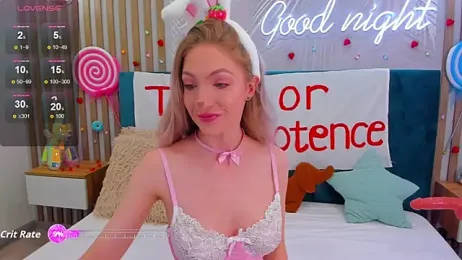 Emilly_Hart — Stripchat recorded stream image, 28.10.2025 02:40