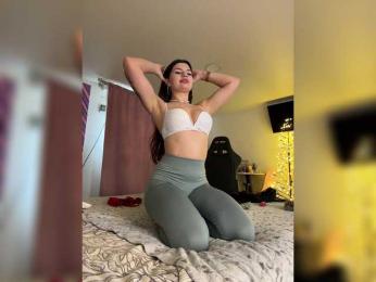 -MaybeBaby- — Bongacams recorded stream screenshot (28 Oct 2025)