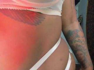 elizagrey — Camsoda recorded stream image, 28.10.2025 13:50