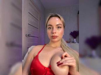 Mila-m — Bongacams recorded stream image, 28.10.2025 10:20