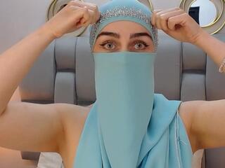 Aliah Manzur — Flirt4free recorded stream screenshot (28 Oct 2025)