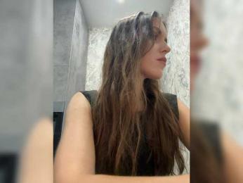 Zarina888 — Bongacams recorded stream image, 28.10.2025 20:30