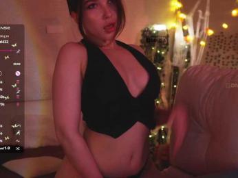 _Q_ — Bongacams recorded stream image, 29.10.2025 20:20