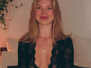 Emma Wilde — Flirt4free recorded stream image, 30.10.2025 03:10