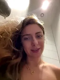 MariiD — Stripchat recorded stream image, 30.10.2025 08:40