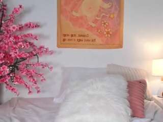 namiwolff — Camsoda recorded stream image, 30.10.2025 22:50