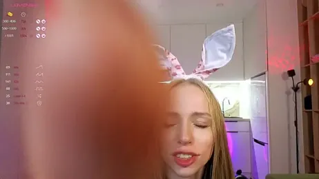BritaKiss — Stripchat recorded stream image, 31.10.2025 02:20