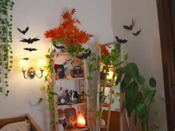 eli_sun — Chaturbate recorded stream image, 31.10.2025 10:10