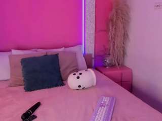 emyliesander — Camsoda recorded stream image, 31.10.2025 12:00