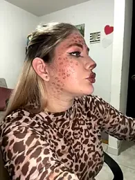 Celestedubois — Stripchat recorded stream image, 31.10.2025 22:40