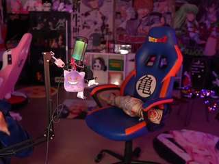 lovenzia — Camsoda recorded stream image, 01.11.2025 03:50