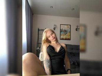 VladaMais — Bongacams recorded stream image, 01.11.2025 11:30