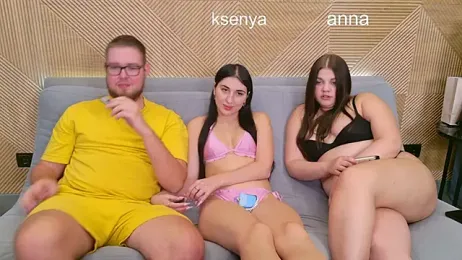 Ksenny — Stripchat recorded stream screenshot (01 Nov 2025)