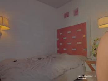 nicolle_mitchelle — Chaturbate recorded stream screenshot (01 Nov 2025)