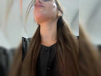 Zarina888 — Bongacams recorded stream image, 01.11.2025 19:00