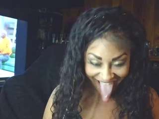 lushdiamondz — Camsoda recorded stream image, 02.11.2025 00:00