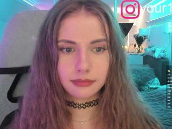 VikkiExtraCheese — Bongacams recorded stream image, 02.11.2025 03:50