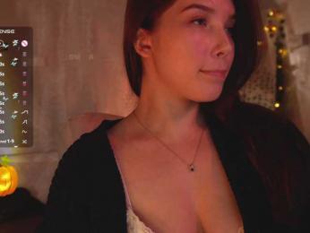_Q_ — Bongacams recorded stream image, 02.11.2025 10:00