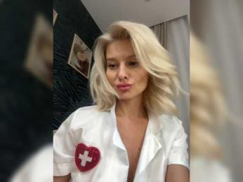 -Molly- — Bongacams recorded stream image, 03.11.2025 10:40