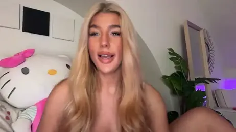 KENNIEXROSE — Stripchat recorded stream image, 03.11.2025 19:40