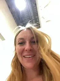 Sweet___Emily — Stripchat recorded stream image, 04.11.2025 11:30