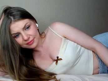 JustAlice — Bongacams recorded stream image, 04.11.2025 16:00