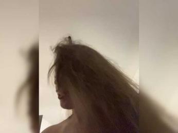 YourLadyyy — Bongacams recorded stream screenshot (04 Nov 2025)