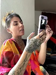 Izy_cute_ — Stripchat recorded stream image, 04.11.2025 20:20