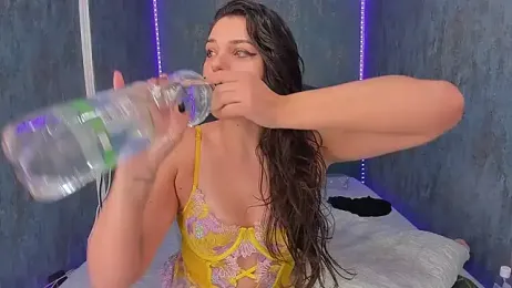 RedAssHottie — Stripchat recorded stream screenshot (05 Nov 2025)