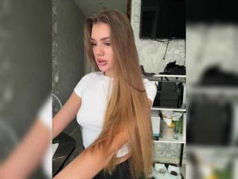 SweetyMia — Bongacams recorded stream screenshot (05 Nov 2025)