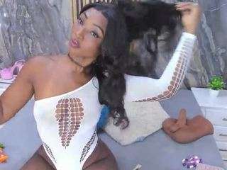 nyakimgold — Camsoda recorded stream image, 05.11.2025 12:10