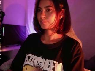 ramona-rios — Camsoda recorded stream image, 05.11.2025 16:30