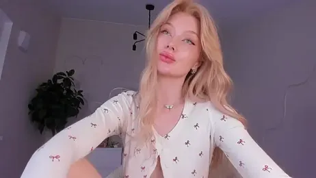 sugar_club — Stripchat recorded stream image, 06.11.2025 19:10