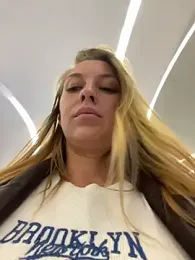 Sweet___Emily — Stripchat recorded stream image, 07.11.2025 12:30