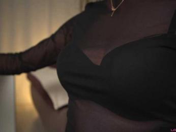 Eva_ — Bongacams recorded stream screenshot (07 Nov 2025)