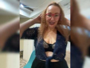 Pink-Lips — Bongacams recorded stream screenshot (08 Nov 2025)