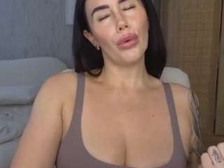 libbyloveheart — Camsoda recorded stream image, 08.11.2025 12:50