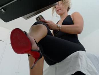 theislandgirl — Chaturbate recorded stream image, 08.11.2025 18:10