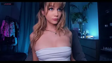 MelissaTetris — Stripchat recorded stream image, 09.11.2025 09:20