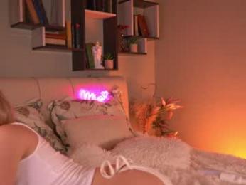 islandladies — Chaturbate recorded stream image, 09.11.2025 15:30