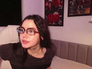 harveymiiller — Camsoda recorded stream image, 10.11.2025 00:00