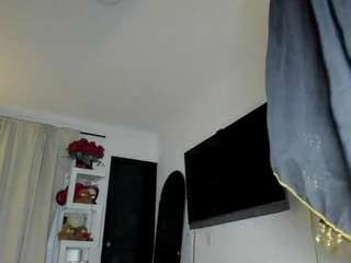 indianova — Camsoda recorded stream image, 10.11.2025 01:00