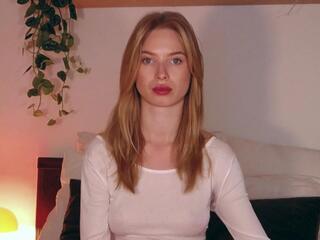 Emma Wilde — Flirt4free recorded stream image, 10.11.2025 02:10