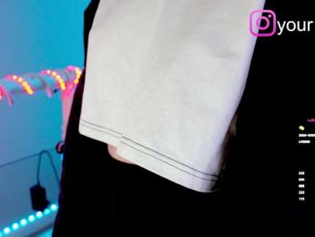 VikkiExtraCheese — Bongacams recorded stream image, 10.11.2025 06:20