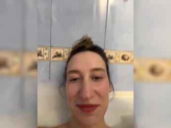 Chikipikin — Bongacams recorded stream screenshot (10 Nov 2025)