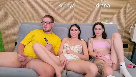 Ksenny — Stripchat recorded stream screenshot (11 Nov 2025)