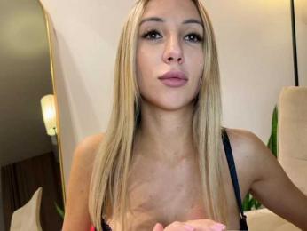 xs-suchka — Bongacams recorded stream screenshot (11 Nov 2025)