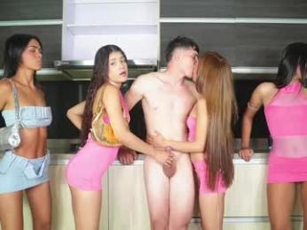 your_dolls — Chaturbate recorded stream image, 11.11.2025 18:30