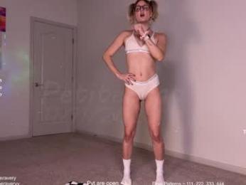 petitebrat — Chaturbate recorded stream image, 11.11.2025 16:50